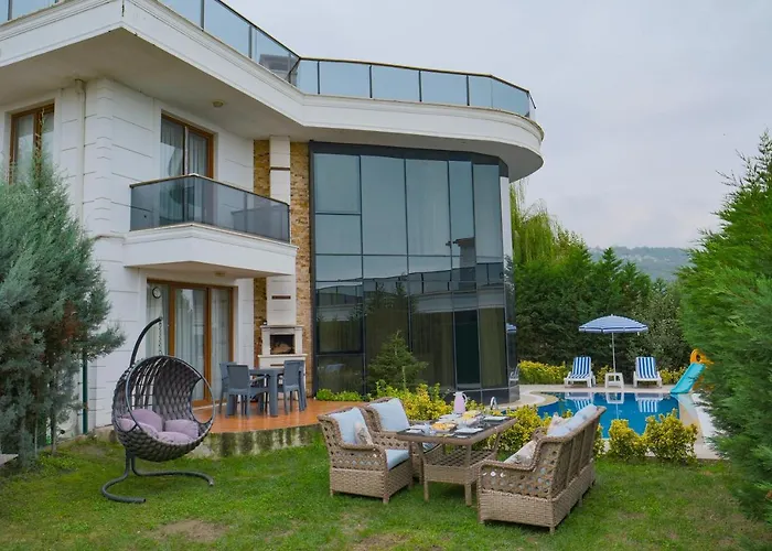 Calm In Villa Sapanca